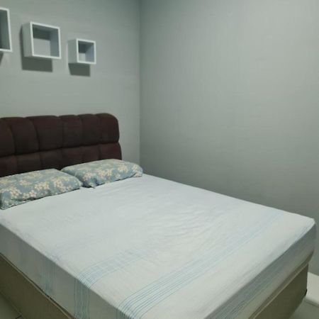 Hostel E Pousada Londrina Rodoviaria Centro Quartos Individuais Com Chave E Wi-Fi المظهر الخارجي الصورة