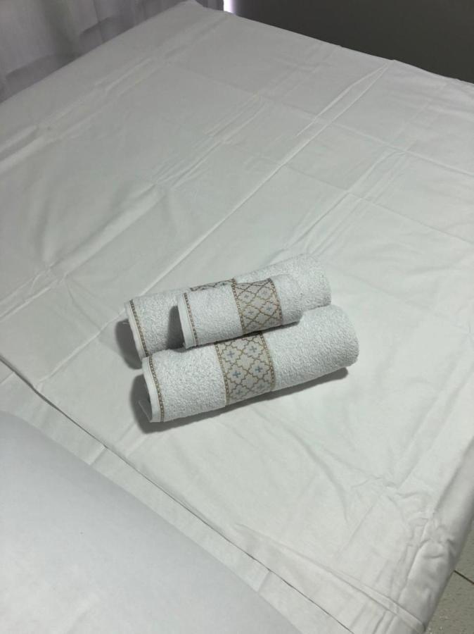 Hostel E Pousada Londrina Rodoviaria Centro Quartos Individuais Com Chave E Wi-Fi المظهر الخارجي الصورة